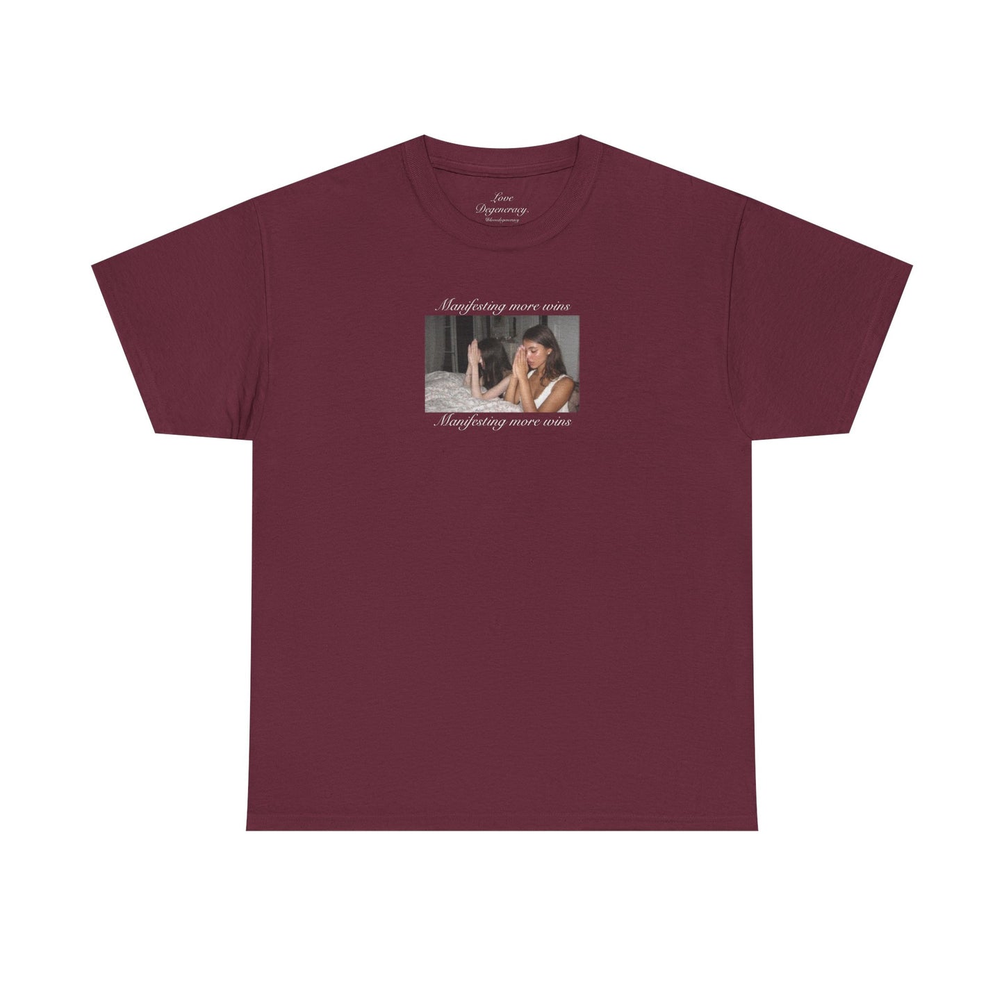 Manifesting more wins T-Shirt