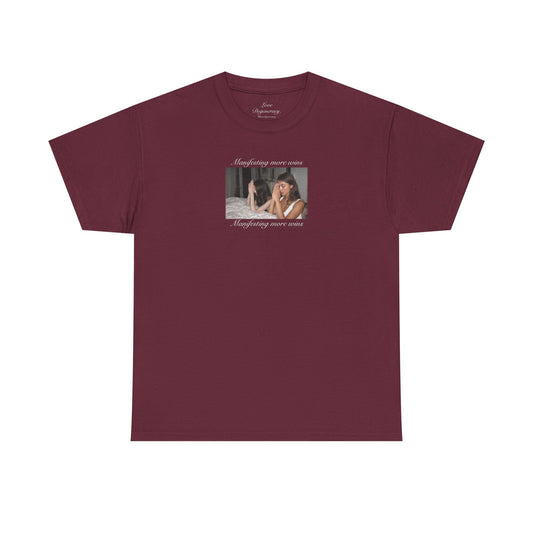 Manifesting more wins T-Shirt