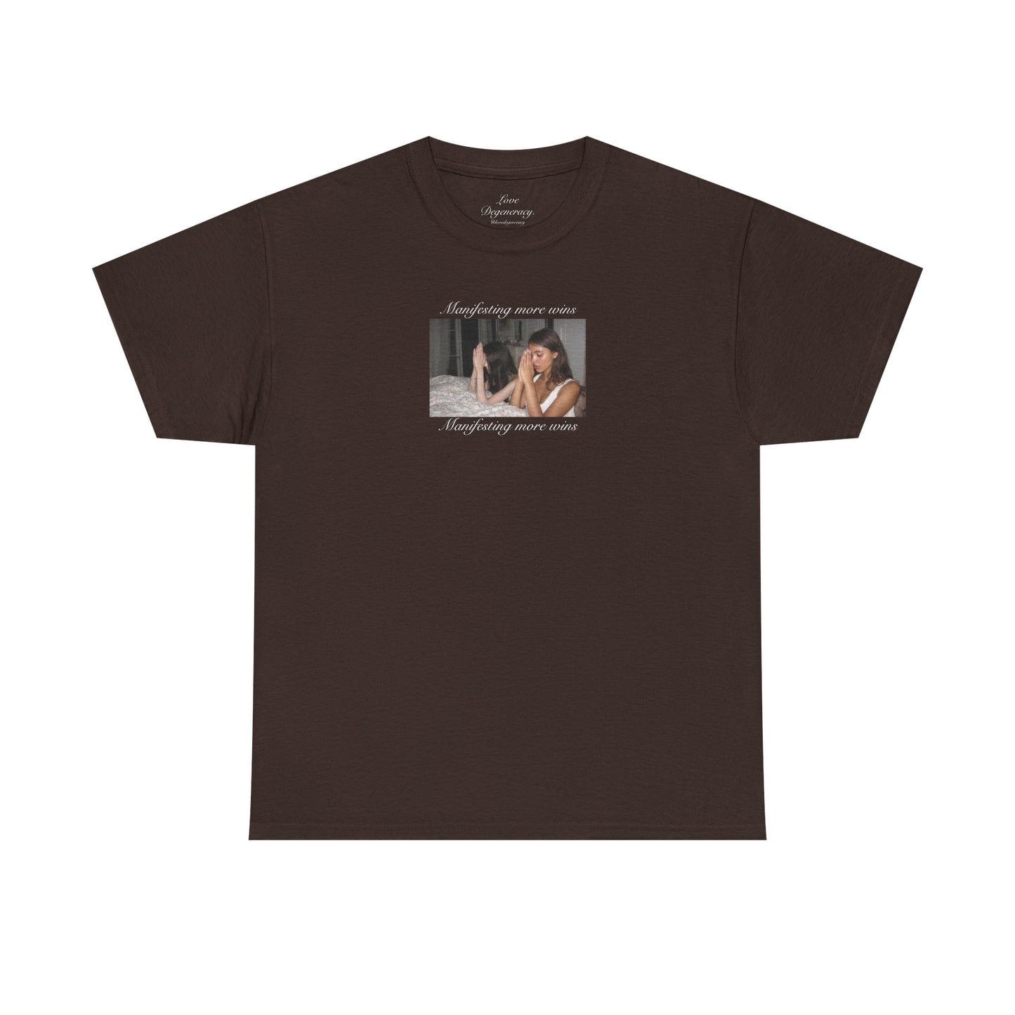 Manifesting more wins T-Shirt
