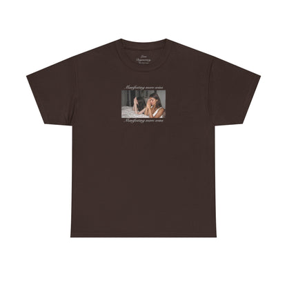 Manifesting more wins T-Shirt