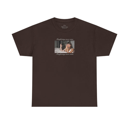 Manifesting more wins T-Shirt